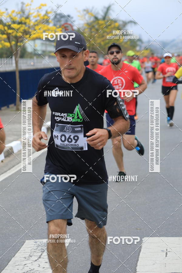 Buy your photos of the eventRun Aruja 2019 on Fotop