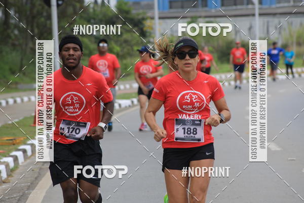 Buy your photos of the eventRun Aruja 2019 on Fotop