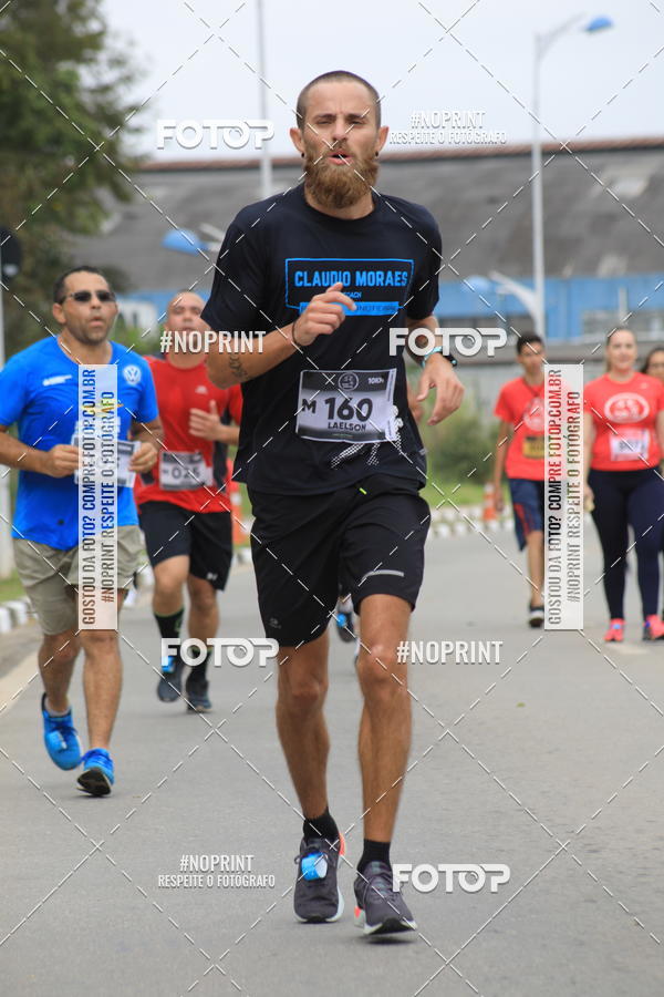 Buy your photos of the eventRun Aruja 2019 on Fotop