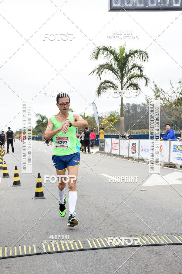 Buy your photos of the eventRun Aruja 2019 on Fotop