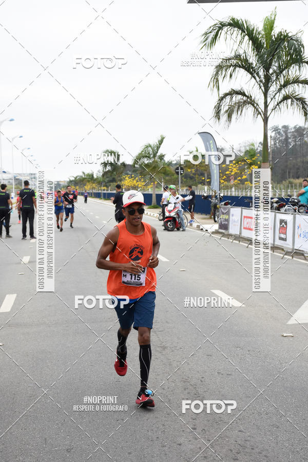 Buy your photos of the eventRun Aruja 2019 on Fotop