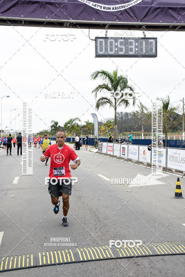 Buy your photos of the eventRun Aruja 2019 on Fotop