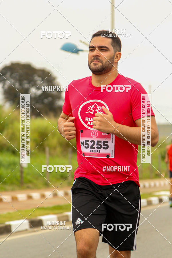 Buy your photos of the eventRun Aruja 2019 on Fotop