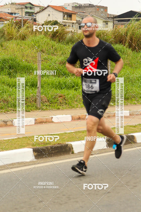 Buy your photos of the eventRun Aruja 2019 on Fotop