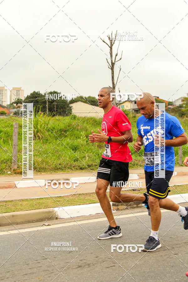 Buy your photos of the eventRun Aruja 2019 on Fotop