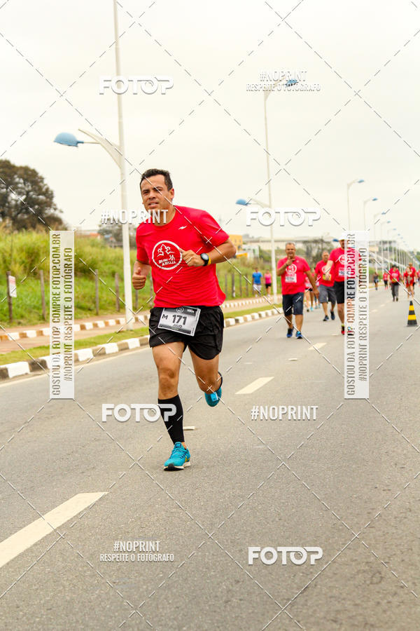 Buy your photos of the eventRun Aruja 2019 on Fotop