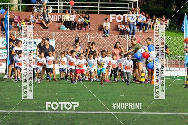 Buy your photos of the eventCIRCUITO SAMPARUNNERS KIDS DE CORRIDA INFANTIL-  ETAPA PSCOA  on Fotop