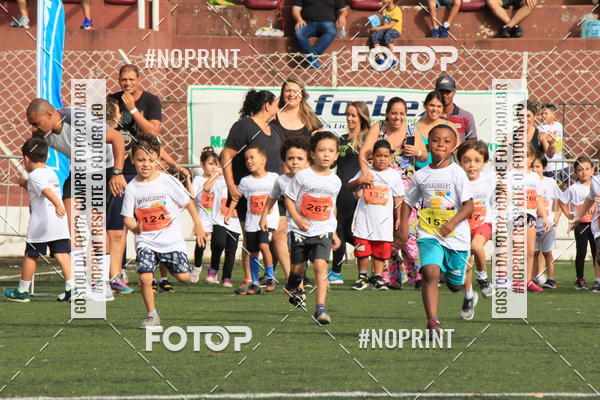 Buy your photos of the eventCIRCUITO SAMPARUNNERS KIDS DE CORRIDA INFANTIL-  ETAPA PSCOA  on Fotop