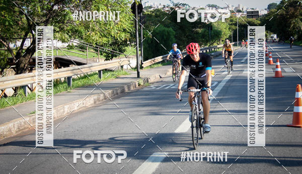 Buy your photos of the eventCorrida do America 2019 on Fotop