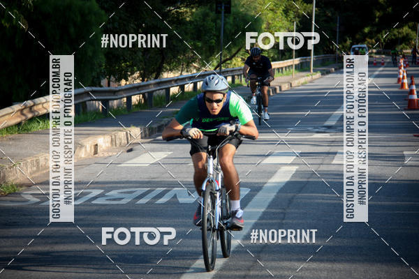 Buy your photos of the eventCorrida do America 2019 on Fotop