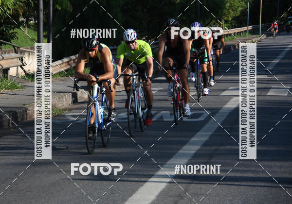Buy your photos of the eventCorrida do America 2019 on Fotop