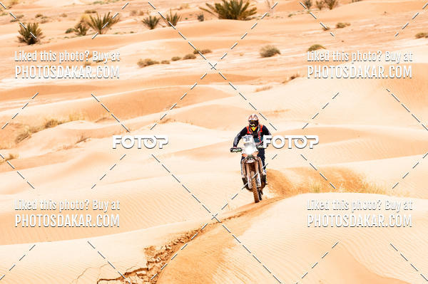Buy your photos of the eventMerzouga 2019 on Fotop