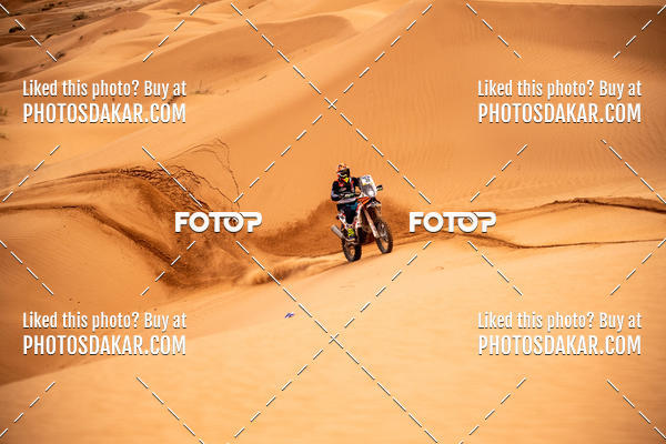 Buy your photos of the eventMerzouga 2019 on Fotop