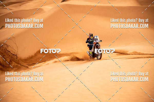 Buy your photos of the eventMerzouga 2019 on Fotop
