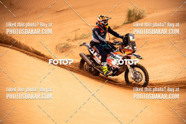 Buy your photos of the eventMerzouga 2019 on Fotop