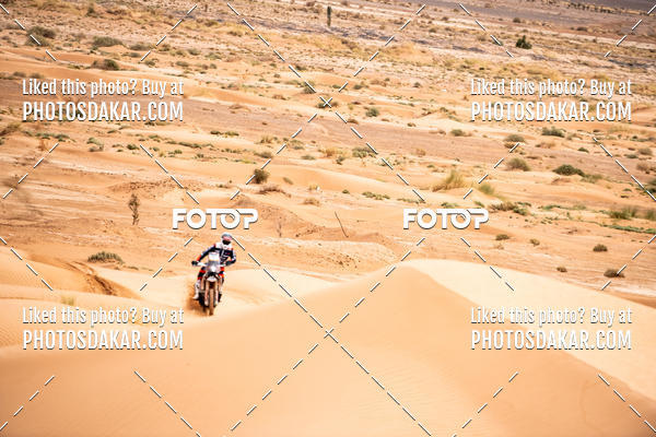 Buy your photos of the eventMerzouga 2019 on Fotop