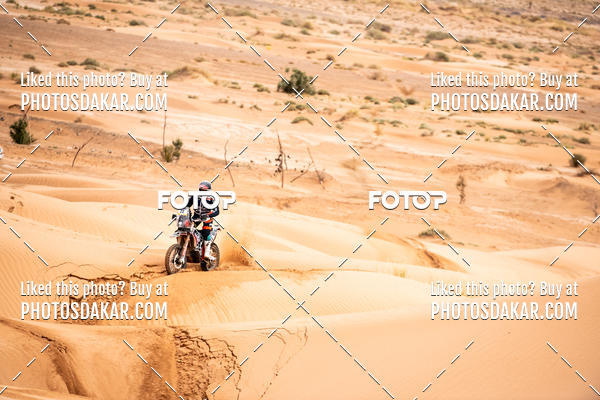 Buy your photos of the eventMerzouga 2019 on Fotop