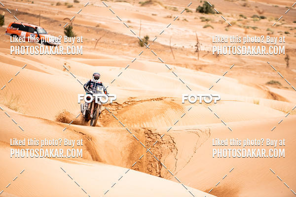 Buy your photos of the eventMerzouga 2019 on Fotop