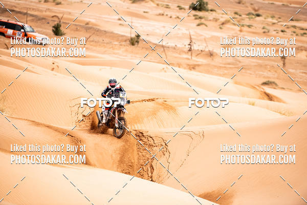 Buy your photos of the eventMerzouga 2019 on Fotop