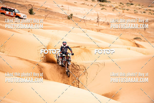 Buy your photos of the eventMerzouga 2019 on Fotop
