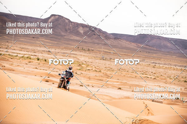 Buy your photos of the eventMerzouga 2019 on Fotop