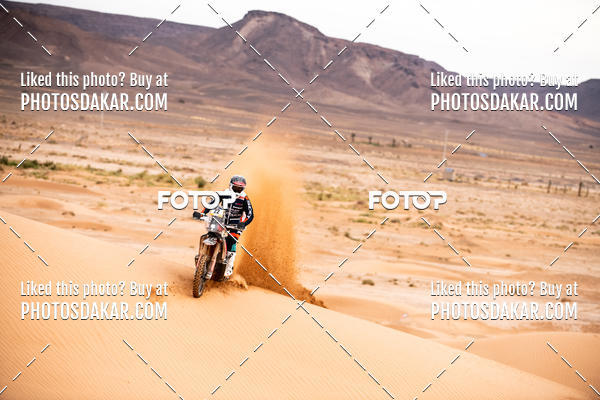 Buy your photos of the eventMerzouga 2019 on Fotop