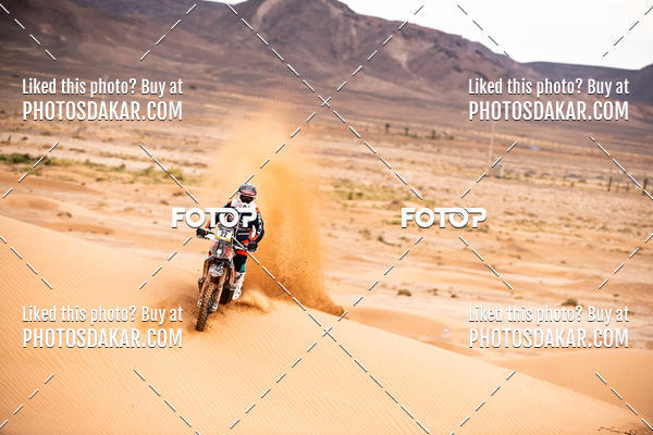 Buy your photos of the eventMerzouga 2019 on Fotop