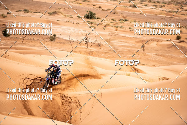 Buy your photos of the eventMerzouga 2019 on Fotop
