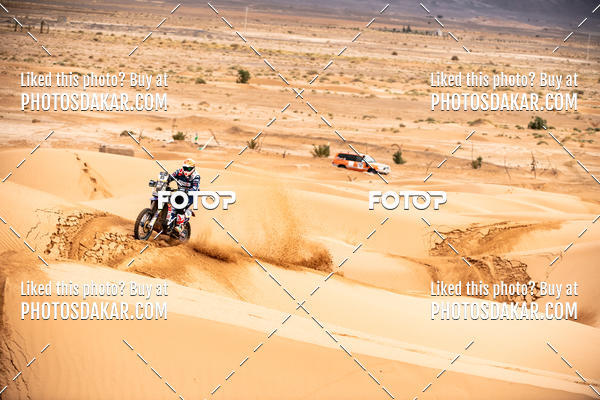 Buy your photos of the eventMerzouga 2019 on Fotop