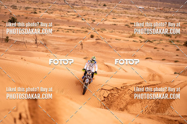 Buy your photos of the eventMerzouga 2019 on Fotop