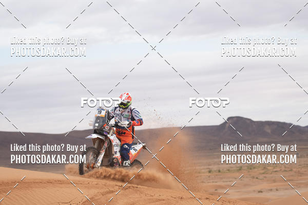 Buy your photos of the eventMerzouga 2019 on Fotop