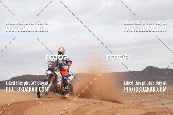 Buy your photos of the eventMerzouga 2019 on Fotop