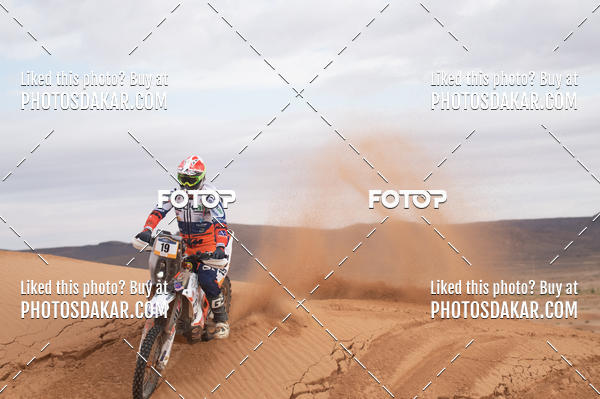 Buy your photos of the eventMerzouga 2019 on Fotop