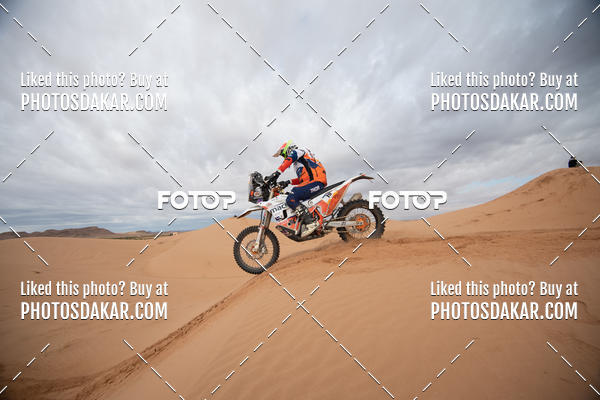 Buy your photos of the eventMerzouga 2019 on Fotop