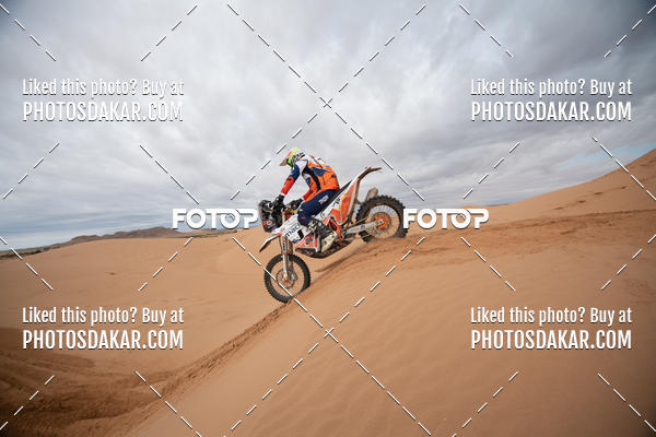 Buy your photos of the eventMerzouga 2019 on Fotop