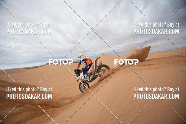 Buy your photos of the eventMerzouga 2019 on Fotop
