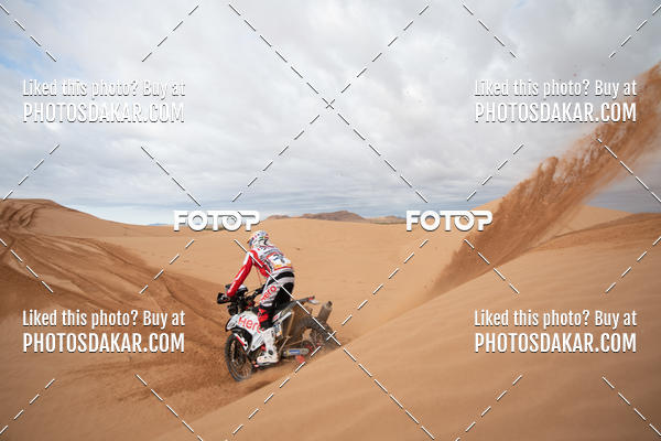 Buy your photos of the eventMerzouga 2019 on Fotop