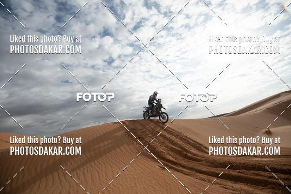 Buy your photos of the eventMerzouga 2019 on Fotop