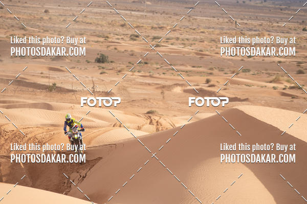 Buy your photos of the eventMerzouga 2019 on Fotop