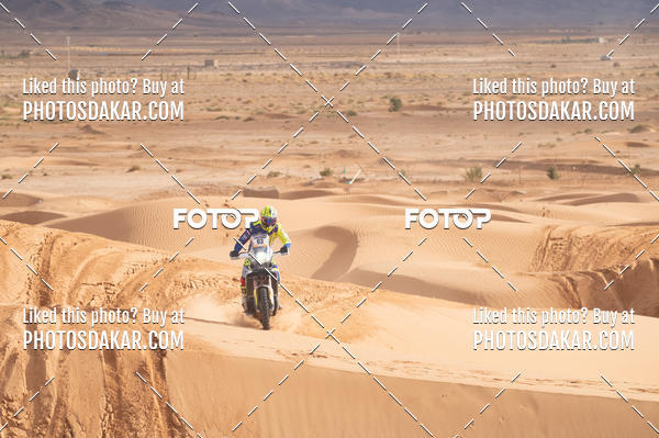 Buy your photos of the eventMerzouga 2019 on Fotop