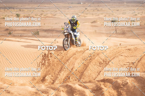 Buy your photos of the eventMerzouga 2019 on Fotop