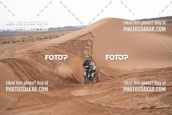 Buy your photos of the eventMerzouga 2019 on Fotop