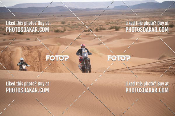 Buy your photos of the eventMerzouga 2019 on Fotop