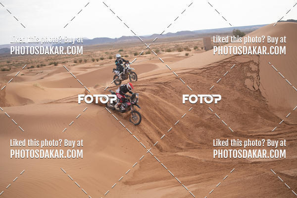 Buy your photos of the eventMerzouga 2019 on Fotop