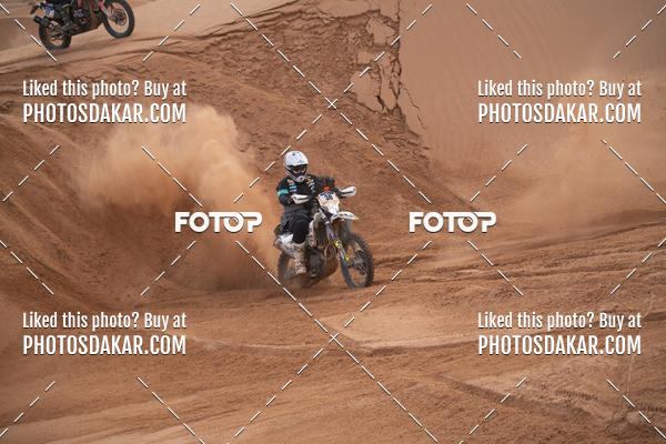 Buy your photos of the eventMerzouga 2019 on Fotop