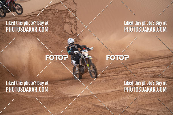 Buy your photos of the eventMerzouga 2019 on Fotop
