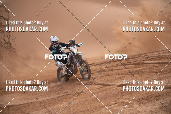 Buy your photos of the eventMerzouga 2019 on Fotop