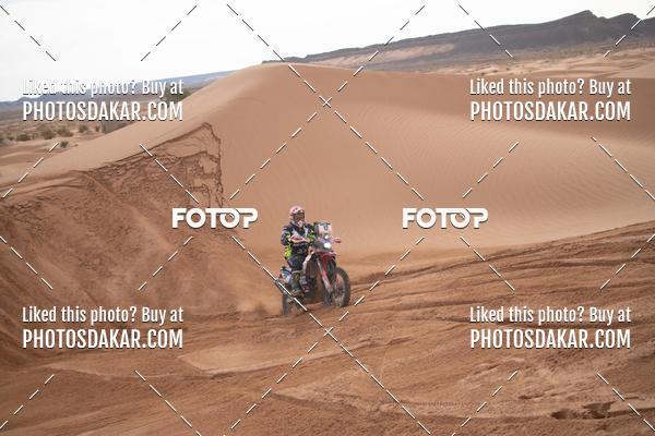 Buy your photos of the eventMerzouga 2019 on Fotop