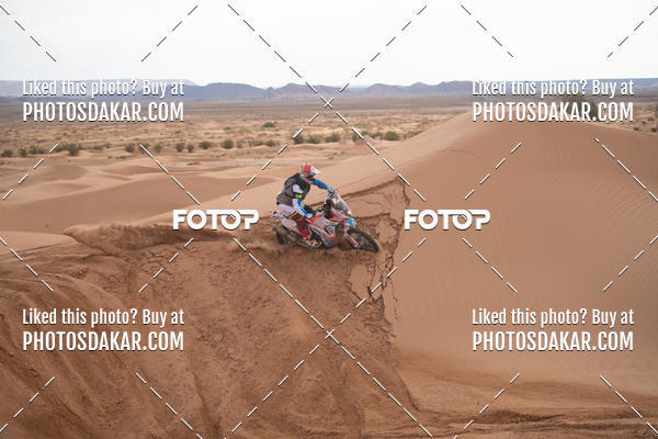 Buy your photos of the eventMerzouga 2019 on Fotop