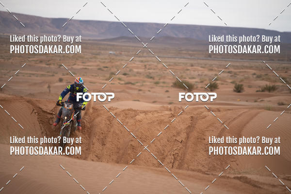 Buy your photos of the eventMerzouga 2019 on Fotop